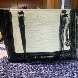 Brahmin tote. Unique bag from sample sale